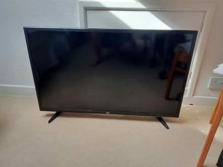 Photo of free Bush 40'' LED TV (Hest Bank LA2) #1