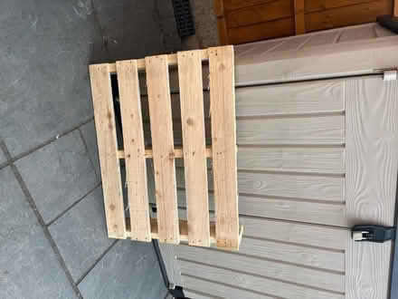 Photo of free 2 x Small wooden pallets (Wickford SS12) #1