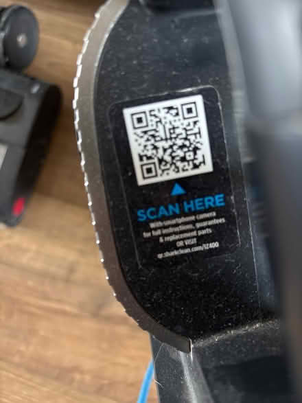 Photo of free NOT WORKING shark vacuum cleaner (Limehouse E1) #2