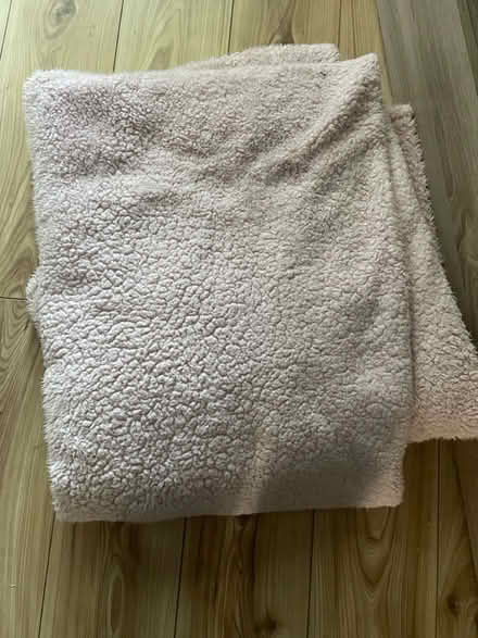 Photo of free Pink fluffy blanket (ME5 Lordswood) #2