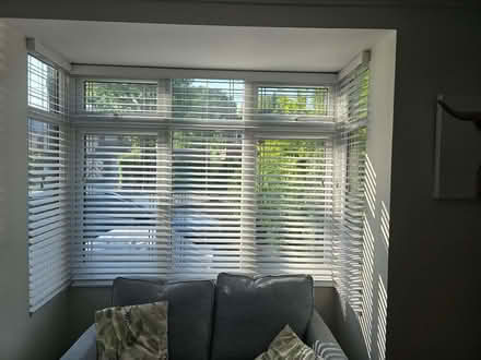 Photo of free Set of Blinds for Bay Window. (Hawkwell SS5) #1