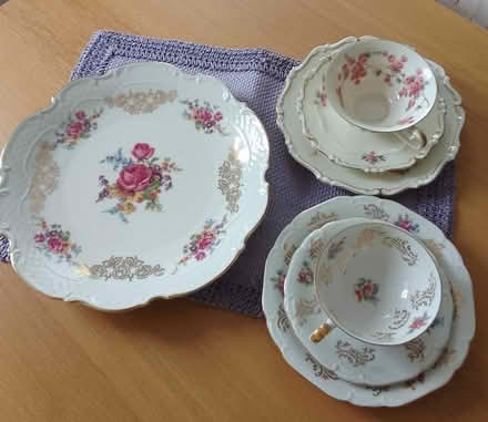 Photo of free Porcelain items (Shoreham (st Mary's)) #1
