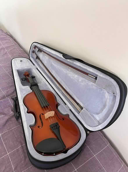 Photo of free Adult size violin (Camberley) #1