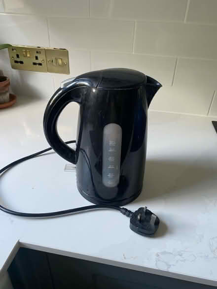 Photo of free Electric kettle (Westcliff SS0) #1