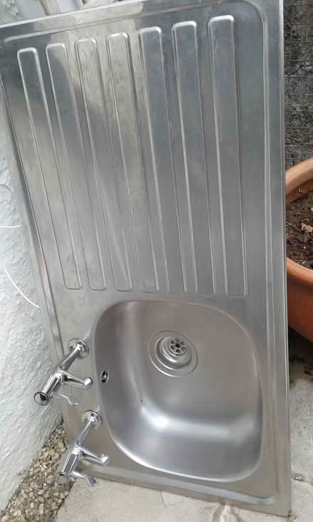 Photo of free Sink & Drainer with Taps & 1 in box (Par Nr St Austell) #1