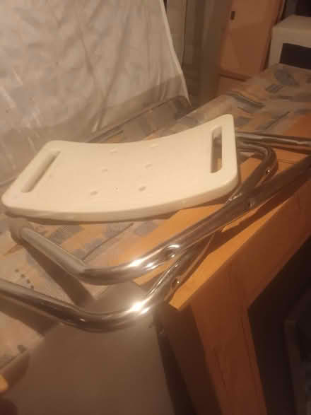 Photo of free Shower/bath chair (Ladybank KY15) #1