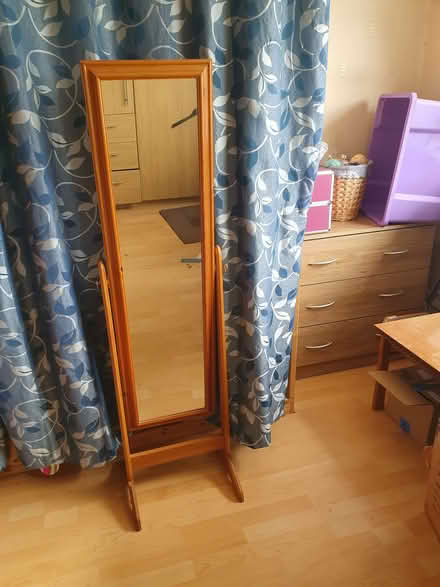 Photo of free Mirror (Swarcliffe LS14) #1