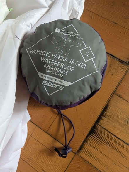 Photo of free Size 12 ladies waterproof packable jacket (Headington OX3) #1