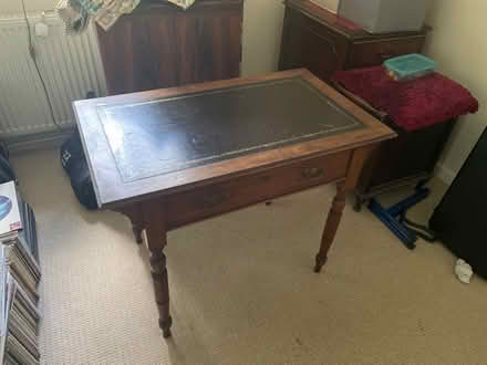 Photo of free Small desk (Da4 0as) #1