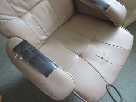 Photo of free Swivel chair (Sanderstead CR2) #2