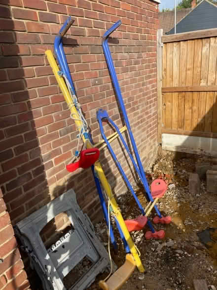 Photo of free Kids swings (Chelmsford CM2) #1