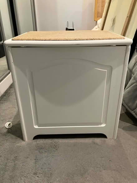 Photo of free Laundry bin (SW20) #1