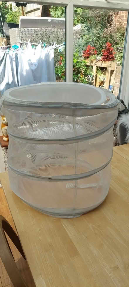 Photo of free Pop up laundry/toy basket (Strood (ME2)) #2