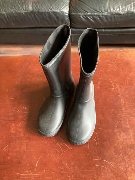 Photo of free Black Wellies, Size UK2 (Putnoe MK41) #1