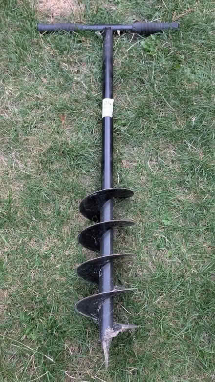 Photo of free Manual post hole borer (Kennington OX1) #1