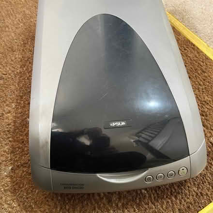 Photo of free Flat bed photo scanner (Prenton CH42) #1