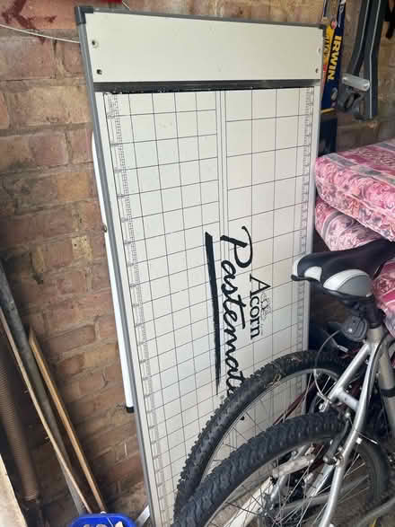 Photo of free Paste mate painting table (Bidborough TN4) #1