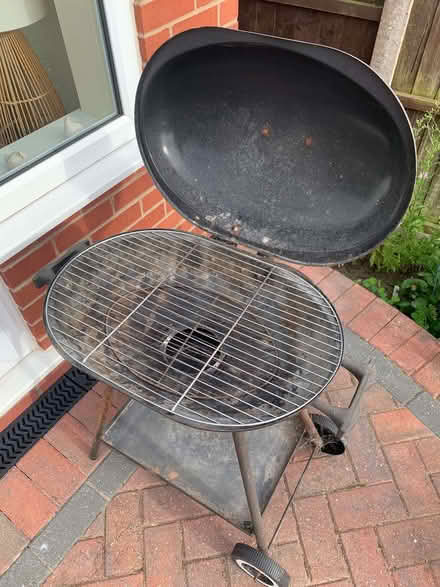 Photo of free BBQ (Shevington Vale WN6) #2