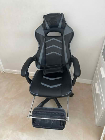 Photo of free Gaming chair (Ninelms SW8) #2