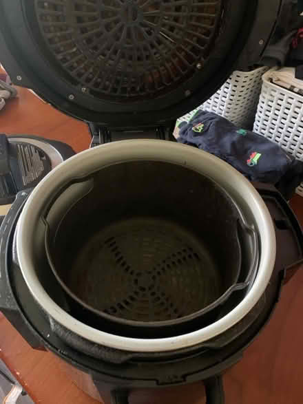 Photo of free Ninja Foodi 7.5L Multi-Cooker (Morecambe LA4) #3