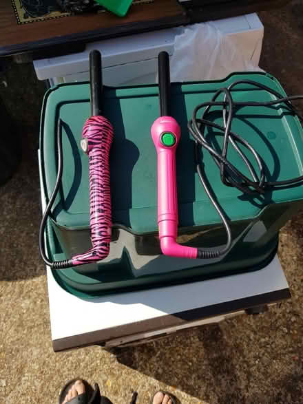 Photo of free Hair curling irons (Isleworth TW7) #1