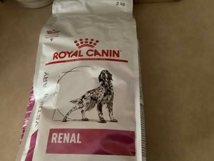 Photo of free 2kg bag of Royal Canin Renal dog food (Hednesford WS12) #1