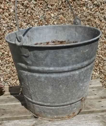 Photo of free There's a hole in my bucket - old English folk song (East Croydon CR0) #1