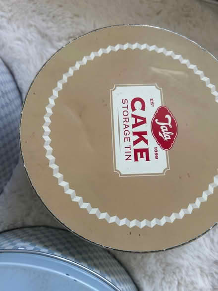 Photo of free Nesting cake storage tins (Barking IG11) #3