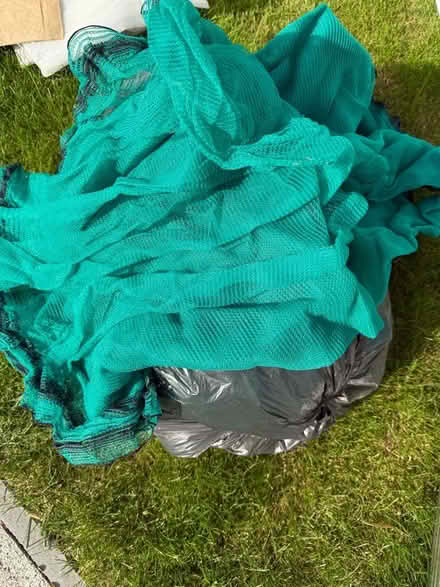 Photo of free Green netting (Welling DA16) #1
