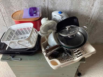 Photo of free Miscellaneous kitchen, home items (Horspath OX33) #1