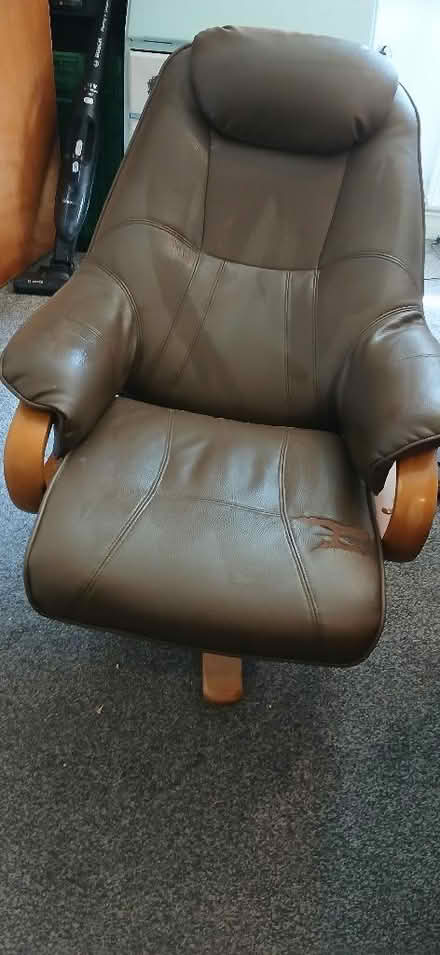 Photo of free Swivel chair (FairOak Close PR2) #1