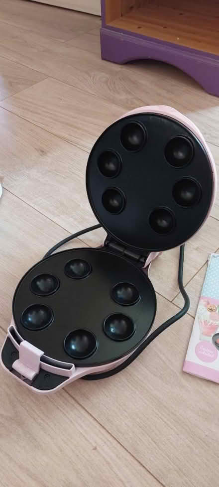 Photo of free Cake pop maker (Lower Caversham, RG4) #3