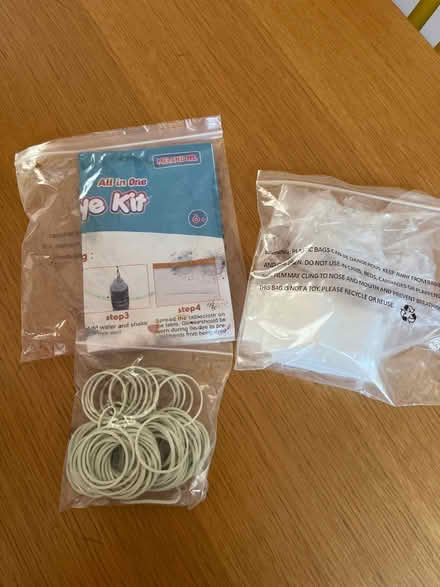 Photo of free Tie dye kit (BN41) #3