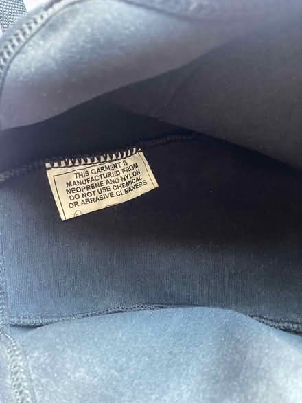 Photo of free Kayak hat bit tatty (WR14 Link Top) #2