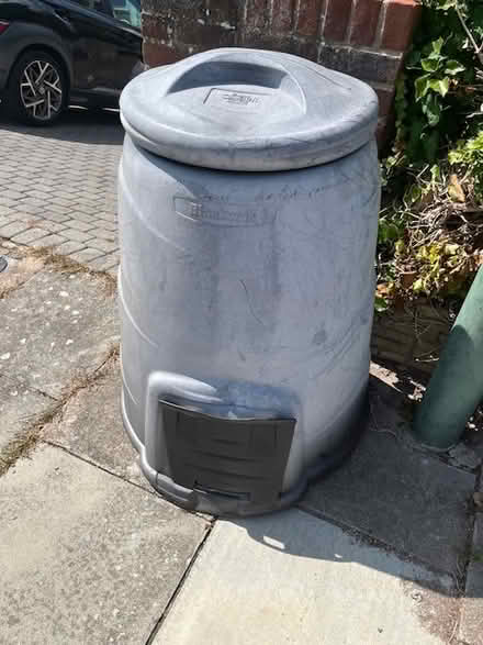 Photo of free 330litre composter (Hove) #2