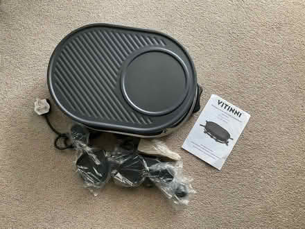 Photo of free Vitinni raclette grill with pancake plate (Greenhill DY10) #1