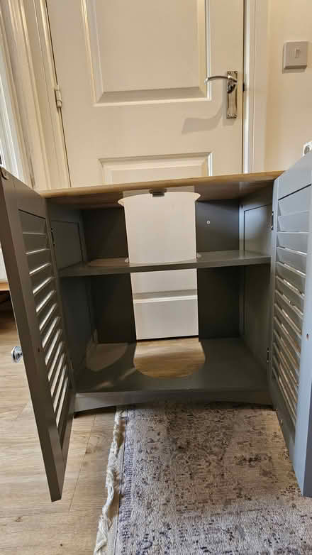 Photo of free Under basin bathroom cabinet (Morden, SM4) #4