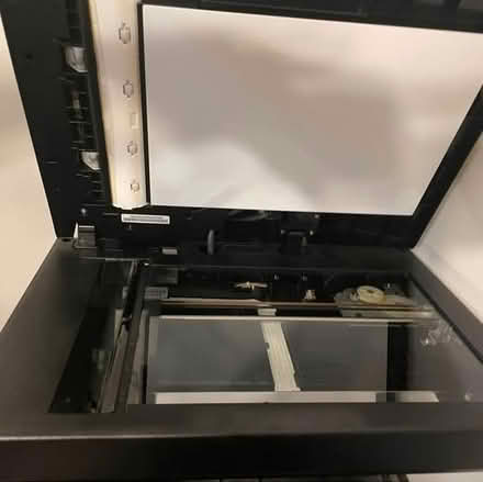 Photo of free Dell 3115CN MF Laser Printer&Toner (Mundelein) #3