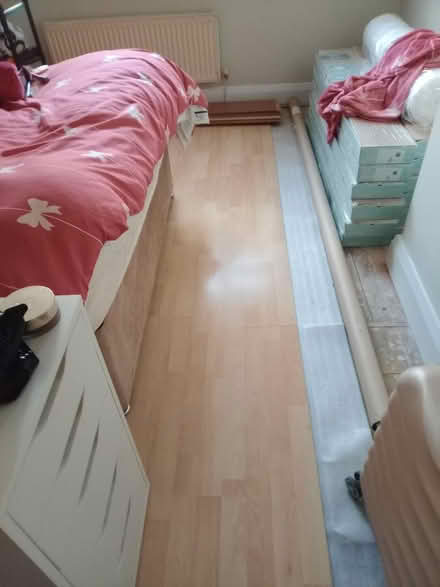 Photo of free laminate flooring (L14 Dovecot) #1
