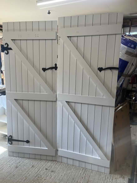 Photo of free 4 x Wood cottage style doors 1965mm x 765mm (Bramshill RG27) #1