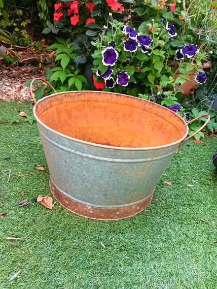 Photo of free Large Metal Planter (Newton Abbot TQ12) #1
