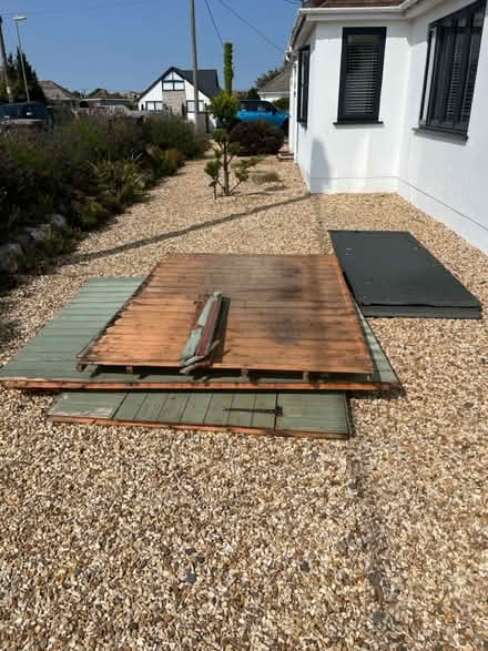 Photo of free Shed (BH25 Barton on Sea.) #4