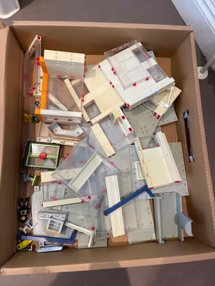 Photo of free Playmobil hospital (Jordanhill G13) #1