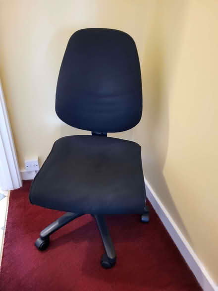 Photo of free Office chair (Northwood HA6) #1