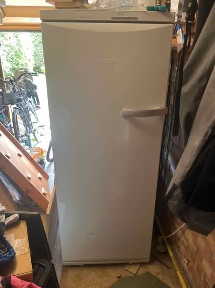 Photo of free Miele freezer (needs repairing) (warwick CV34) #1