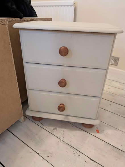 Photo of free 2 bedside cabinets (Ruislip HA4) #2