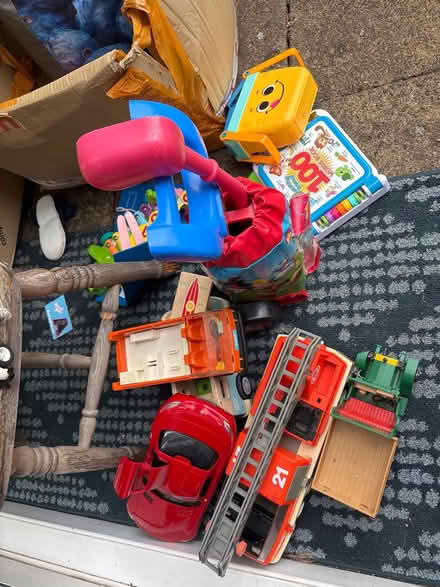 Photo of free Toys (Kingston KT19) #1