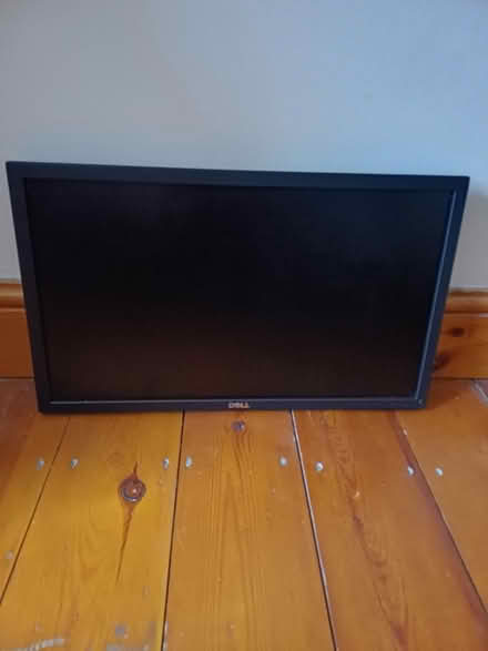 Photo of free Dell Monitor (Hanwell W7) #1