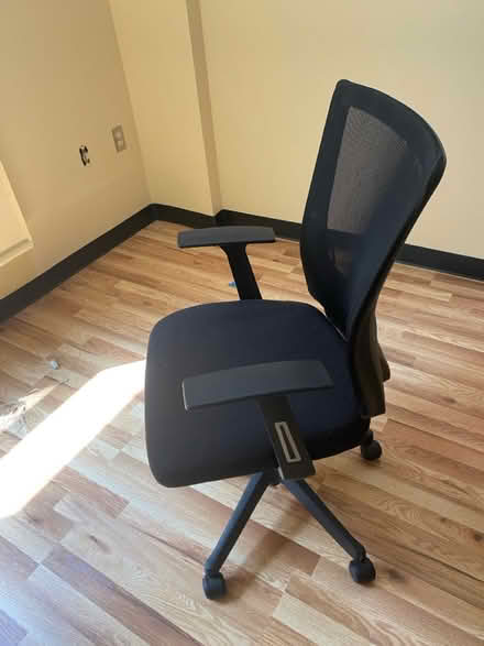 Photo of free Office chair (Northern Westchester) #2