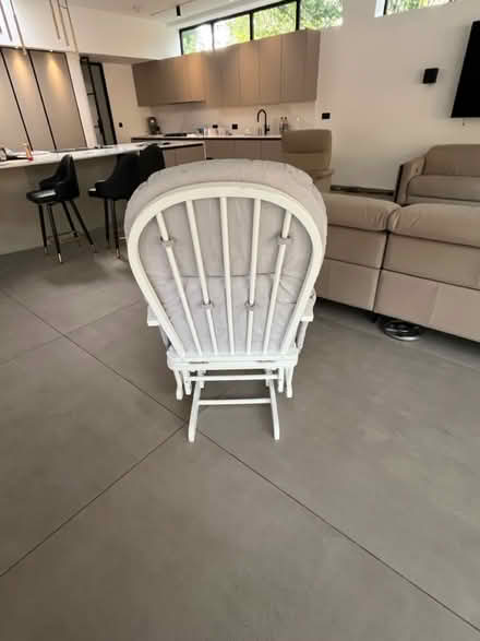 Photo of free rocking chair and footrest (Salford M7) #4